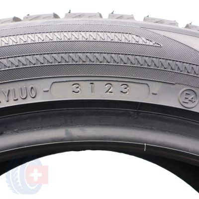 2. 1 x YOKOHAMA 245/45 R18 100V XL BluEarth Winter V906 Zima 2023 Jak Nowa 7,5mm 