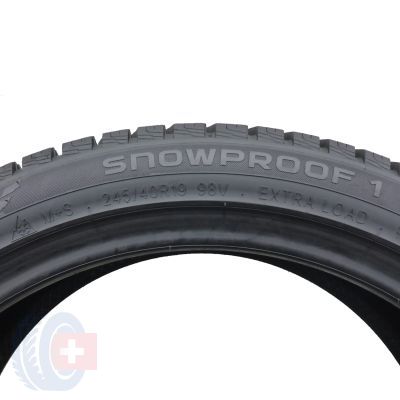 7. 4 x NOKIAN 245/40 R19 98V XL Snowproof 1 Zima 2023 7,8mm