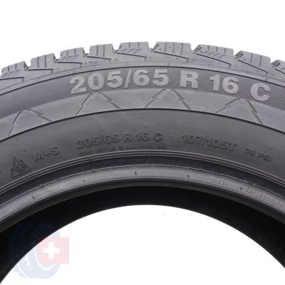 4. 2 x CONTINENTAL 205/65 R16C 107/105T VancoWinter 2 Zima 2015 6,3-7,4mm