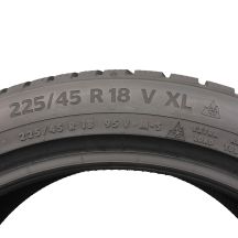 8. 4 x CONTINENTAL 225/45 R18 95V XL WinterContact TS870P Zima 2021/22 7,5-7,8mm