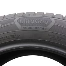 7. Opony 235/55 R19 4x GOODYEAR 105T XL UltraGrip Performance+ Zimowe 2022 i 2023 7,2-8mm
