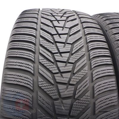 4. 4 x HANKOOK 285/45 R20 112V XL Winter I cept evo 3 X W330A Zima 7-7,8mm 2022