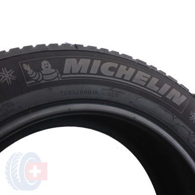 3. 2 x MICHELIN 205/60 R16 92T Alpin 5 Zima 5.8-6.2mm