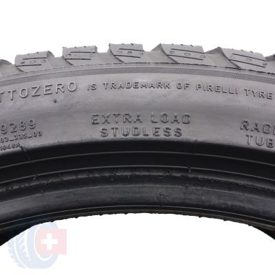 11. 4 x PIRELLI 245/40 R19 98H Sottozero 3 Winter RSC BMW Zima 6-7mm 2018