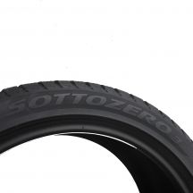 5. 2 x PIRELLI 245/40 R19 98H XL WinterSottozero 3 Zima 5-5.6mm