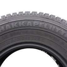 7. 4 x NOKIAN 235/85 R16 120/116Q LT Hallapeliitta Zima 9.2-10mm 2010 