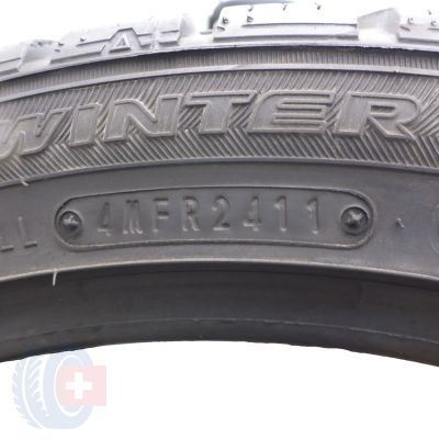 8. 2 x FALKEN 235/40 R18 95V XL EuroWinter HS439 Zima 2011 5-6mm