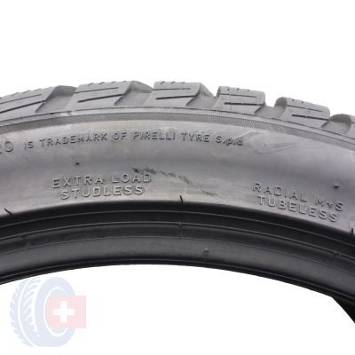 5. 2 x PIRELLI 235/40 R19 96V XL Sottozero 3 Winter Zima 2021 6,8mm