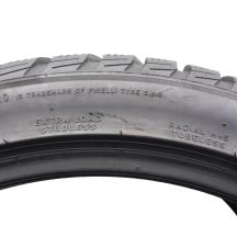 5. 2 x PIRELLI 235/40 R19 96V XL Sottozero 3 Winter Zima 2021 6,8mm