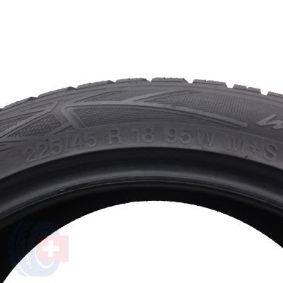 6. 4 x VREDESTEIN 225/45 R18 95W XL Wintrac Pro Zima 6-7mm 2022