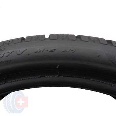 8. 2 x PIRELLI 235/35 R19 87V Sottozero W240 Serie II N1 Zima 2015 5,2-6mm