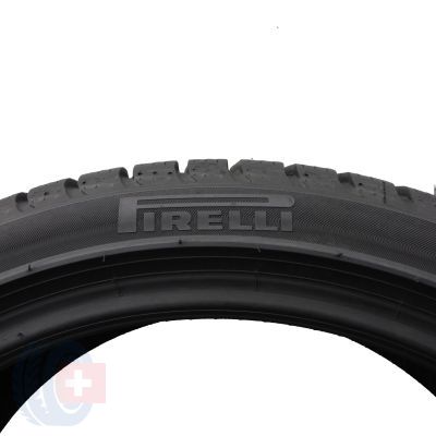 6. 2 x PIRELLI 225/40 R18 92V Sottozero 3 Winter KS Zima 2021 6,8-7,5mm