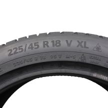 6. 4 x CONTINENTAL 225/45 R18 95V XL WinterContact TS870P Zima 2021/22 6,5-7mm