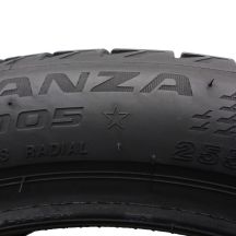 9. 4 x BRIDGESTONE 255/40 R18 99Y Turanza T005 BMW Lato 2021, 2022 6,2mm