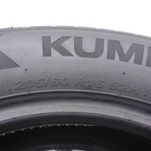 6. 2 x KUMHO 205/60 R16 92H WinterCraft WP52 Zima 2023 7,2-7,5mm