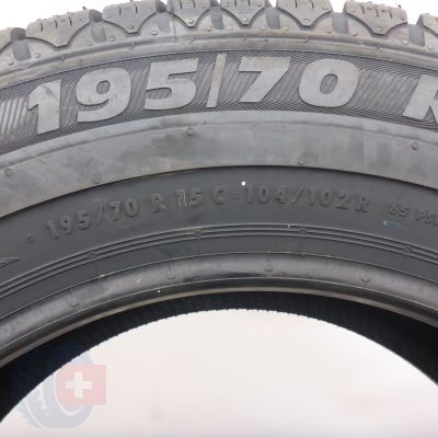 6. Opony 195/70 R15 C 2x SEMPERIT 104/102R Van-Grip 2 Zimowe 2020