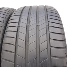 3. 2 x BRIDGESTONE 245/40 R19 94W Turanza T005 Lato 2022 6,2mm