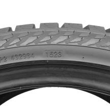 2. 4 x NOKIAN 245/40 R19 98V XL Snowproof 1 Zima 2023 7,8mm