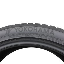 4. 2 x YOKOHAMA 265/40 R21 105V XL BluEarth*Winter V905 Zima 2022 5,8-6mm