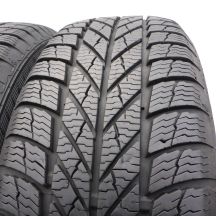 3. 2 x GISLAVED 195/65 R15 95T XL EuroFrost 5 Zima 2015 7mm