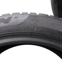 7. 2 x PIRELLI 235/45 R20 100V XL Scorpion Winter ELECT Zima 2020, 2021 6mm