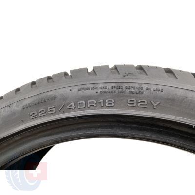 5. Opony 225/40 R18 2x GOODYEAR 92Y XL Vector 4Seasons Wielosezonowe 2020 7,2mm 