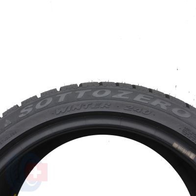 7. 2 x PIRELLI  245/40 R18  93V Sottozero Winter 240 RUN FLAT Zima 2011/12 