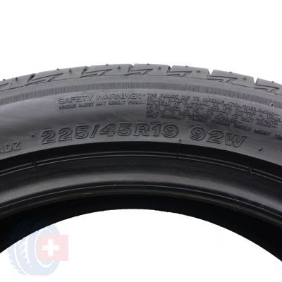 5. 4 x BRIDGESTONE 225/45 R19 92W Turanza T005A Lato 2021 6,8-7,2mm