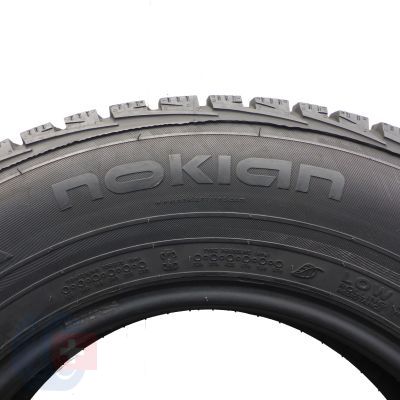 4. 2 x NOKIAN 215/75 R16C 116/114S WR C3 Zima 2015 8-8,2mm