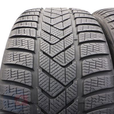 2. 2 x PIRELLI 235/40 R19 96V XL Sottozero 3 Winter Zima 2021 6,8mm