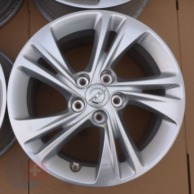 2. 4 x Alufelgi 16 OPEL 5x108 7J ET44 GM Astra Grandland X