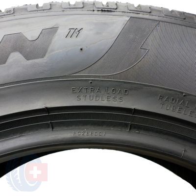 8. 2 x PIRELLI 225/60 R17 103V XL Scorpion Winter  Zima 2017 