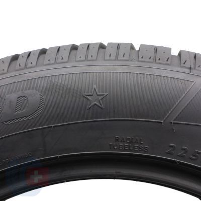 8. 2 x DUNLOP 225/60 R17 99H SP Winter Sport 3D BMW Zima 2021 7mm