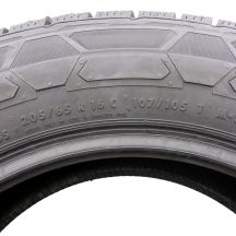4. Opona 205/65 R16C 1x Continental 107/105T VanContact Winter Zimowe 2023 6,7mm