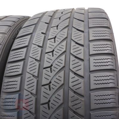 3. 2 x FALKEN 235/40 R18 95V XL EuroWinter HS439 Zima 2011 5-6mm