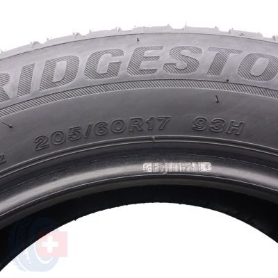 5. 2 x BRIDGESTONE 205/60 R17 93H Blizzak LM001 BMW Zima 2018 6,2mm