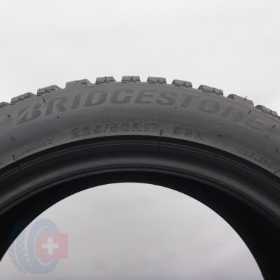 4. Opony 225/50 R17 2x BRIDGESTONE 98H XL Blizzak LM 001 Zimowe 2016 7,8-8,2mm