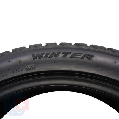 7. 2 x PIRELLI 225/45 R19 96H XL Sottozero 3 Winter Zima 2019 6,8mm