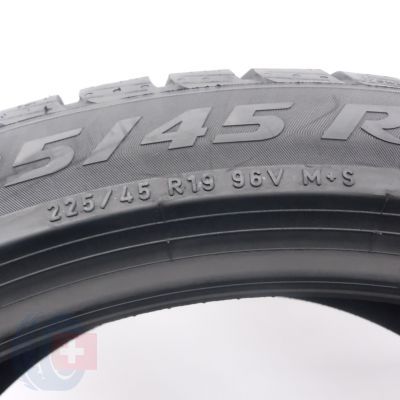 6. Opony 225/45 R19 2x PIRELLI 96V XL Winter Sottozero 3 96V Zimowe 2016 Nieużywane