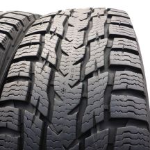 3. 2 x NOKIAN 215/75 R16C 116/114S WR C3 Zima 2015 8-8,2mm