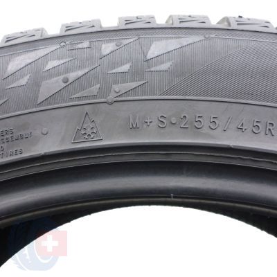 2. 2 x NOKIAN 255/45 R20 105V XL Snowproof 2 SUV Zima 6mm 2023