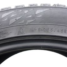 2. 2 x NOKIAN 255/45 R20 105V XL Snowproof 2 SUV Zima 6mm 2023