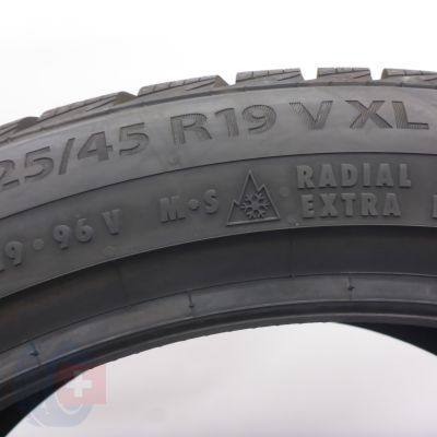 4. Opona 225/45 R19 1x BARUM 96V XL Polaris 5 Zimowa 2022 4. Opona 225/45 R19 1x BARUM 96V XL Polaris 5 Zimowa 2022