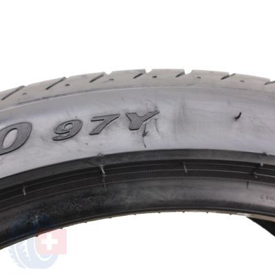 8. Opony 255/35 R20 2x PIRELLI 255/35 R20 97Y XL P Zero AO letnie 5,9mm 2021