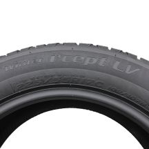 5. 2 x HANKOOK 225/55 R17C 109/107R Winter I*cept LV RW12 Zima 2022 8mm