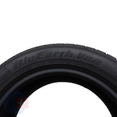 6. 2 x YOKOHAMA 225/55 R17C 109/107H BluEarth-Van RY55  Lato 2022 7,2-7,5mm