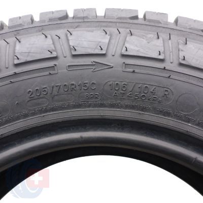 6. 4 x MICHELIN 205/70 R15C 106/104R Agilis CrossClimate Wielosezon 8,5-8,8mm 2019 Jak nowe