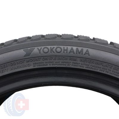 4. 2 x YOKOHAMA 205/45 R17 88V XL BluEarth*Winter V905 Zima 2021 7,8-8mm Jak Nowe