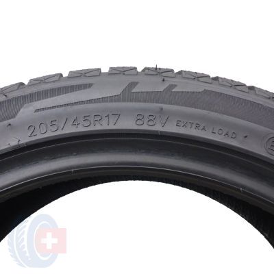 7. 4 x MOMO 205/45 R17 88V XL North Pole W-2 Zima 2020 7,8-8mm Jak Nowe