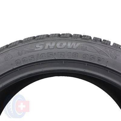 5. Opony 225/45 R18 2x KORMORAN 95V XL Snow Zimowe 2018 Jak Nowe Nieużywane